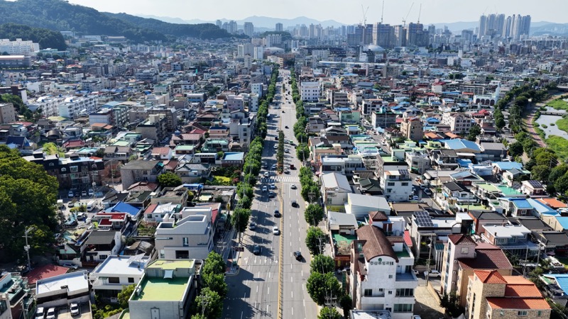 02 전통문화플랫폼 옥상 — 석교동 조망